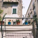 La Casa Del Nespolo, 2 Terrazzi E 2 Bagni In Centro Lägenhet