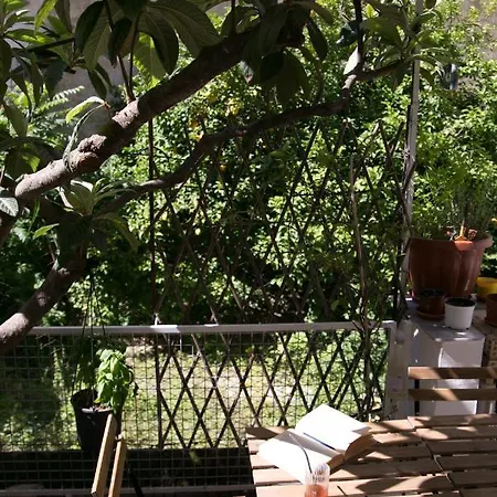 La Casa Del Nespolo, 2 Terrazzi E 2 Bagni In Centro *