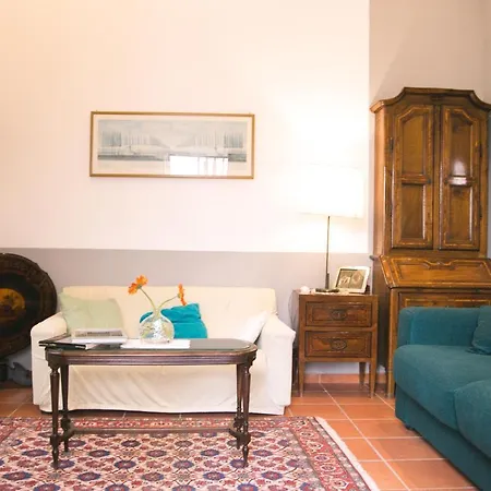 Apartmán La Casa Del Nespolo, 2 Terrazzi E 2 Bagni In Centro *