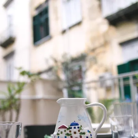 La Casa Del Nespolo, 2 Terrazzi E 2 Bagni In Centro *