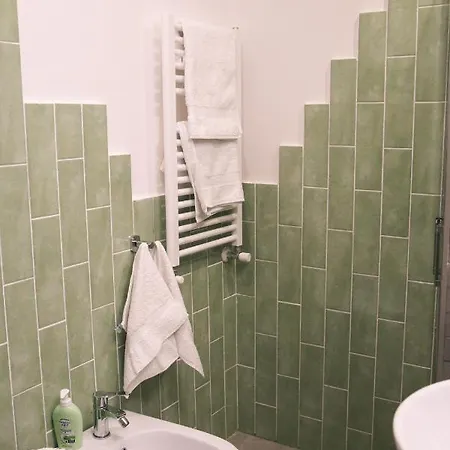 Daire La Casa Del Nespolo, 2 Terrazzi E 2 Bagni In Centro