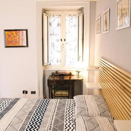 La Casa Del Nespolo, 2 Terrazzi E 2 Bagni In Centro * Nápoly