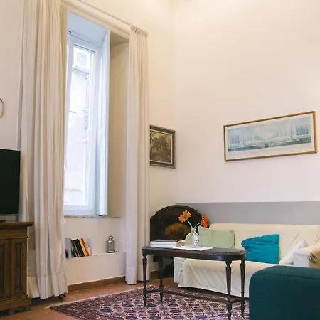 La Casa Del Nespolo, 2 Terrazzi E 2 Bagni In Centro Lägenhet *